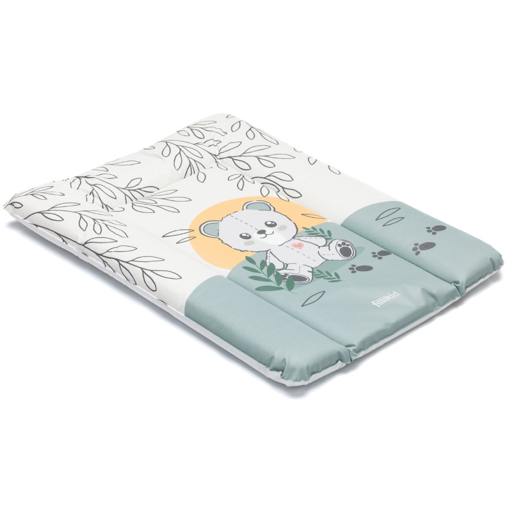 01 fillikid podloga za prematanje luxe soft 53x70x4 cm bearjpg