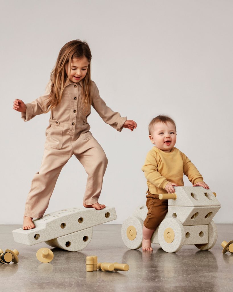 Dreamer Set Sand Grey Honey Yellow slide 4 scaled 1