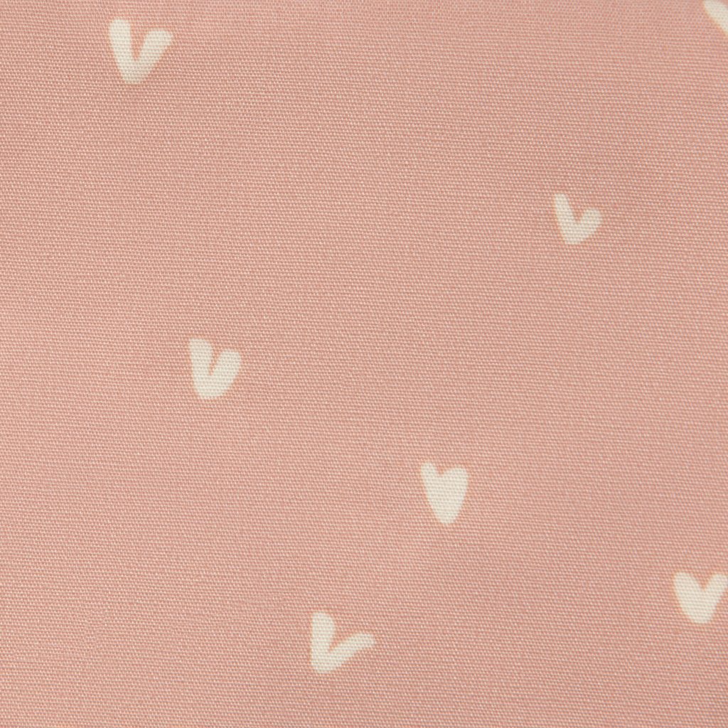 drool bib heart kiss 02 2865x2865 612772a