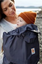 rain cover lifestyle 02