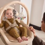 02 kinderkraft hranilica fini up 3u1 beigejpg 1